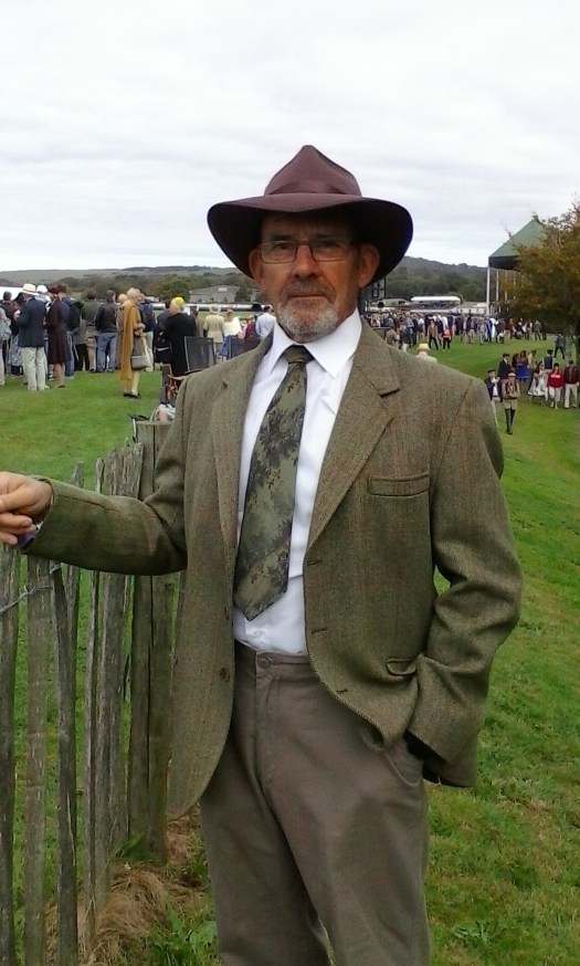 E8A6C389-98EC-4B18-A29D-CAA14AD3C8A4